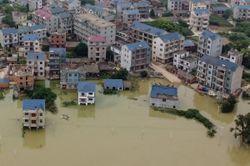 Trung Quốc lo sợ 'trận lũ hủy diệt', khi nước trên sông Dương Tử tăng trở lại