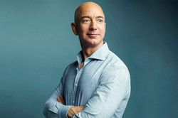 'Đút túi' 13 tỷ USD chỉ trong một ngày, tỷ phú Jeff Bezos lập kỷ lục 'vô tiền khoáng hậu'
