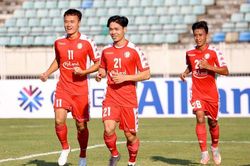 Vì sao CLB TP.HCM phải thắng Hà Nội FC?