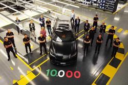 10.000 siêu SUV Lamborghini Urus xuất xưởng chỉ sau 2 năm