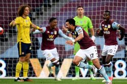 Arsenal định đoạt cuộc chiến 'sinh tử' ở Ngoại hạng Anh