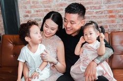Tuấn Hưng giải nghệ để chăm lo gia đình: Không ít lần 'xù lông' để bảo vệ vợ con, ông chồng xịn nhất là đây