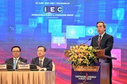 Huy động nguồn lực cho ngành năng lượng