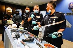 Malaysia bắt giữ và truy nã nhóm trộm người Việt