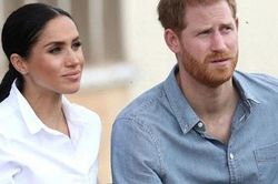 Vợ chồng Hoàng tử Harry - Meghan Markle cay đắng vì thông tin bất ngờ về cuốn hồi ký ế khách