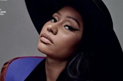 Rapper quyền lực Nicki Minaj: Bớt nổi loạn khi sắp làm mẹ?