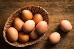 Cách làm món trứng ốp sốt chua ngọt thơm ngon lạ miệng
