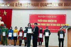 Nốt trầm trên bản nhạc xanh