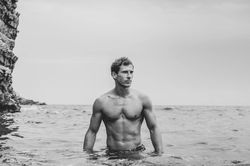 Leon Goretzka khoe body hoàn hảo, chia sẻ mục tiêu của Bayern
