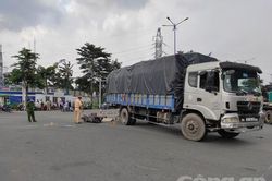TPHCM: Xe tải tông tử vong một phụ nữ trong KCN Vĩnh Lộc