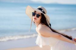 Huyền Helen - Hot girl 'Kinh Công' gieo thương nhớ với nét đẹp khả ái