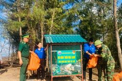 200 đoàn viên, thanh niên ra quân Chiến dịch 'Hãy làm sạch biển'