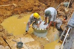 Tạm ngừng cấp nước sạch khu vực Tây Nam Hà Nội để khắc phục sự cố