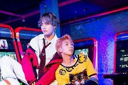 RM vẫn không ngừng hoài nghi V BTS sau từng ấy năm?
