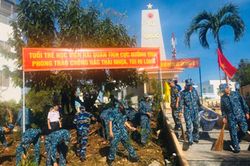 Học viện Hải quân ra quân 'Ngày thứ Bảy tình nguyện'