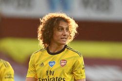 Đội hình tân binh gây thất vọng nhất Premier League 2019-2020: Gọi tên David Luiz