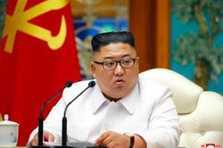 Ông Kim Jong Un họp khẩn bộ chính trị vì ca nghi nhiễm Covid-19