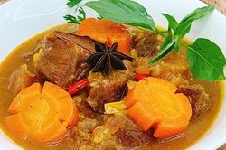 Cuối tuần đổi vị cùng món bò kho ăn với gì cũng ngon, ai ăn cũng phải tấm tắc khen