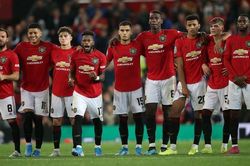 MU: Với đội hình này, Quỷ đỏ vẫn chưa thể là ứng cử viên vô địch Champions League