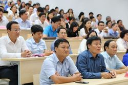 Dự kiến tổ chức thi thăng hạng giảng viên chính vào tháng 10/2020