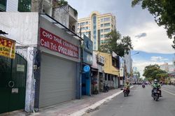 Nhà phố tiền tỷ 'thi nhau' đóng cửa, treo biển cho thuê ở trung tâm Sài Gòn