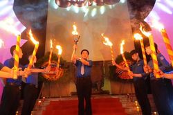 Đêm ấm lửa tri ân các anh hùng liệt sĩ của tuổi trẻ Thừa Thiên Huế