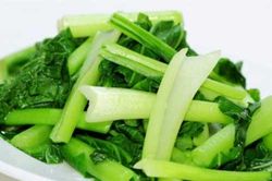 Luộc rau kiểu này là bạn đang tự 'đầu độc' cả gia đình mà chẳng hề hay biết