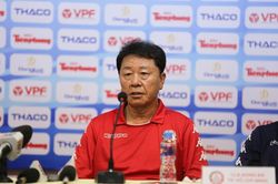 HLV Chung Hae Seong tố lãnh đạo CLB TP.HCM thất hứa, chưa trả đủ tiền hợp đồng?