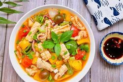 Mực xào chua cay