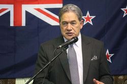 New Zealand đình chỉ Hiệp ước dẫn độ với Hong Kong