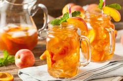 Bỏ túi bí quyết làm trà đào tươi ngon chuẩn vị vô cùng đơn giản mà lại ngon hơn cả ngoài hàng
