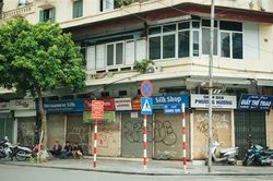 Nhà phố cho thuê chật vật vì Covid-19