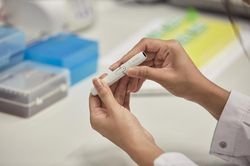 Chỉ 8% người hút thuốc lá cai nghiện thành công