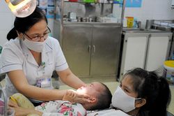 Khám sàng lọc miễn phí cho 50 trẻ khuyết tật