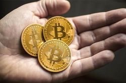 Giá Bitcoin hôm nay 28/7: 'Cơn điên' tiền ảo trở lại, Bitcoin tăng chóng mặt