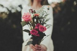 Rồi mọi chuyện sẽ ổn thôi, chúng ta sẽ cùng nhau sải bước 'trên hoa hồng'!