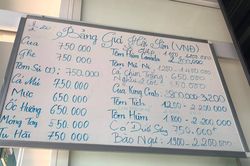 Quán ăn bị đánh giá 1,5 sao, thực khách chịu cảnh taxi dẫn mối