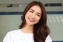Ca sĩ Hòa Minzy bị phạt 7,5 triệu đồng vì chia sẻ tin giả lên mạng xã hội