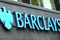 Ngân hàng Barclays thông báo lợi nhuận nửa đầu năm giảm 2/3