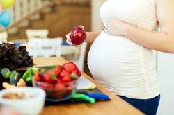 5 loại thực phẩm mẹ bầu nên tích cực ăn để con sinh ra mắt sáng - da trắng, ai nhìn cũng yêu