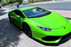 Thanh niên lấy tiền vay hỗ trợ dịch nCoV để mua... siêu xe Lamborghini