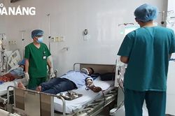 Từ Guinea Xích đạo trở về có 125 trường hợp nhiễm Covid -19, nhiều người tổn thương phổi