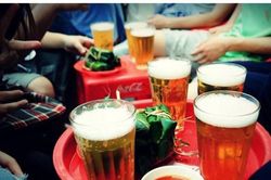 Bia hơi vỉa hè