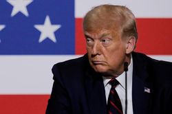 Được ông Trump ủng hộ, cửa hàng pizza bị đánh giá 1 sao