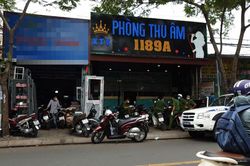 Lại phát hiện 28 người Trung Quốc nghi nhập cảnh trái phép 'trốn' ở phòng thu âm quận Bình Tân