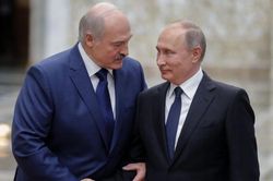 Belarus tố lính đánh thuê Nga cấu kết phe đối lập, Moscow đòi Minsk giải thích, tình 'anh em' có chắc bền lâu?