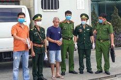 Tiếp nhận 1 đối tượng giết người có lệnh truy nã
