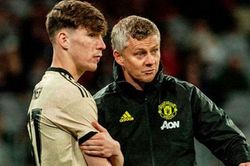 Tuần này, Solskjaer quyết định tương lai sao trẻ M.U