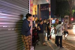 Con gái nạn nhân trong vụ sập giàn kính 4 người tử vong gào khóc: 'Sống cả đời người bố chưa một ngày được nông nhàn, đến lúc chết cũng đói khổ'
