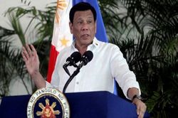 Sợ thất bại trước COVID-19, Philippines kêu gọi tái phong tỏa